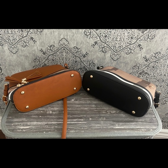 Crossbody Purses - Picture 2 of 4